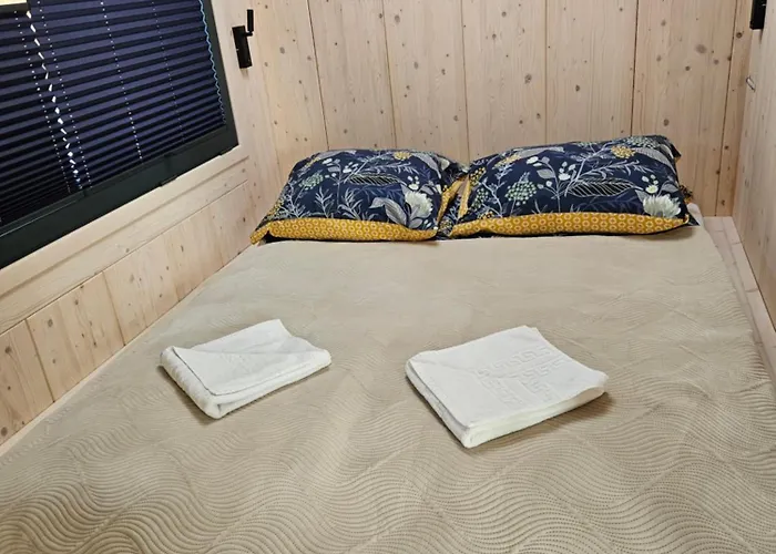 Apartament Na Wodzie, Apartamenty, Houseboat, Jezioro Bukowo, Mierzeja Natura Dąbkowice 5g Dąbki